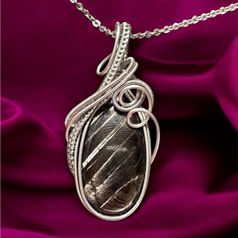 Sterling Silver Wire Wrapped Hypersthene Semi-Precious Gemstone Pendant Necklace